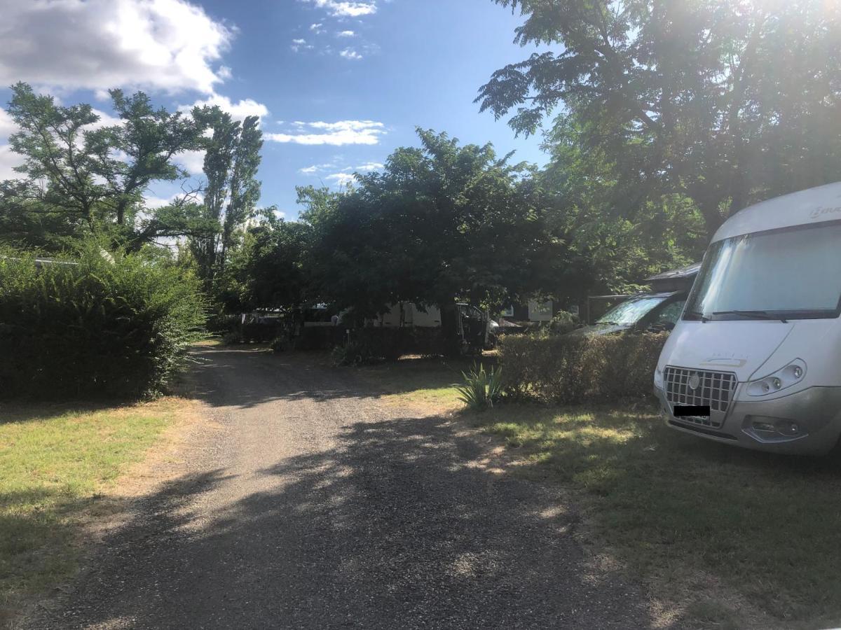 Camping Paradis Family Les Rives De L'Herault Жиньяк Экстерьер фото