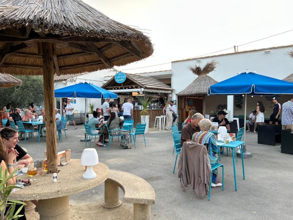 Camping Paradis Family Les Rives De L'Herault Жиньяк Экстерьер фото