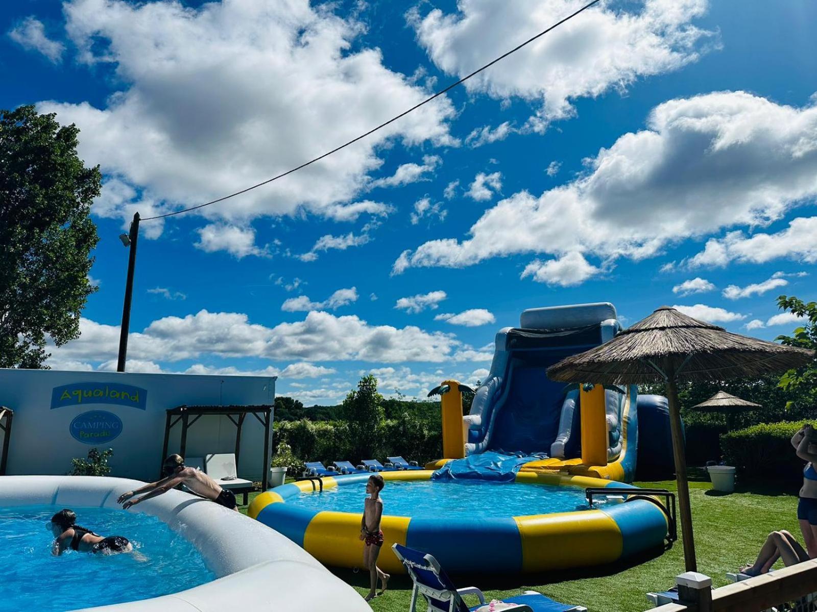 Camping Paradis Family Les Rives De L'Herault Жиньяк Экстерьер фото