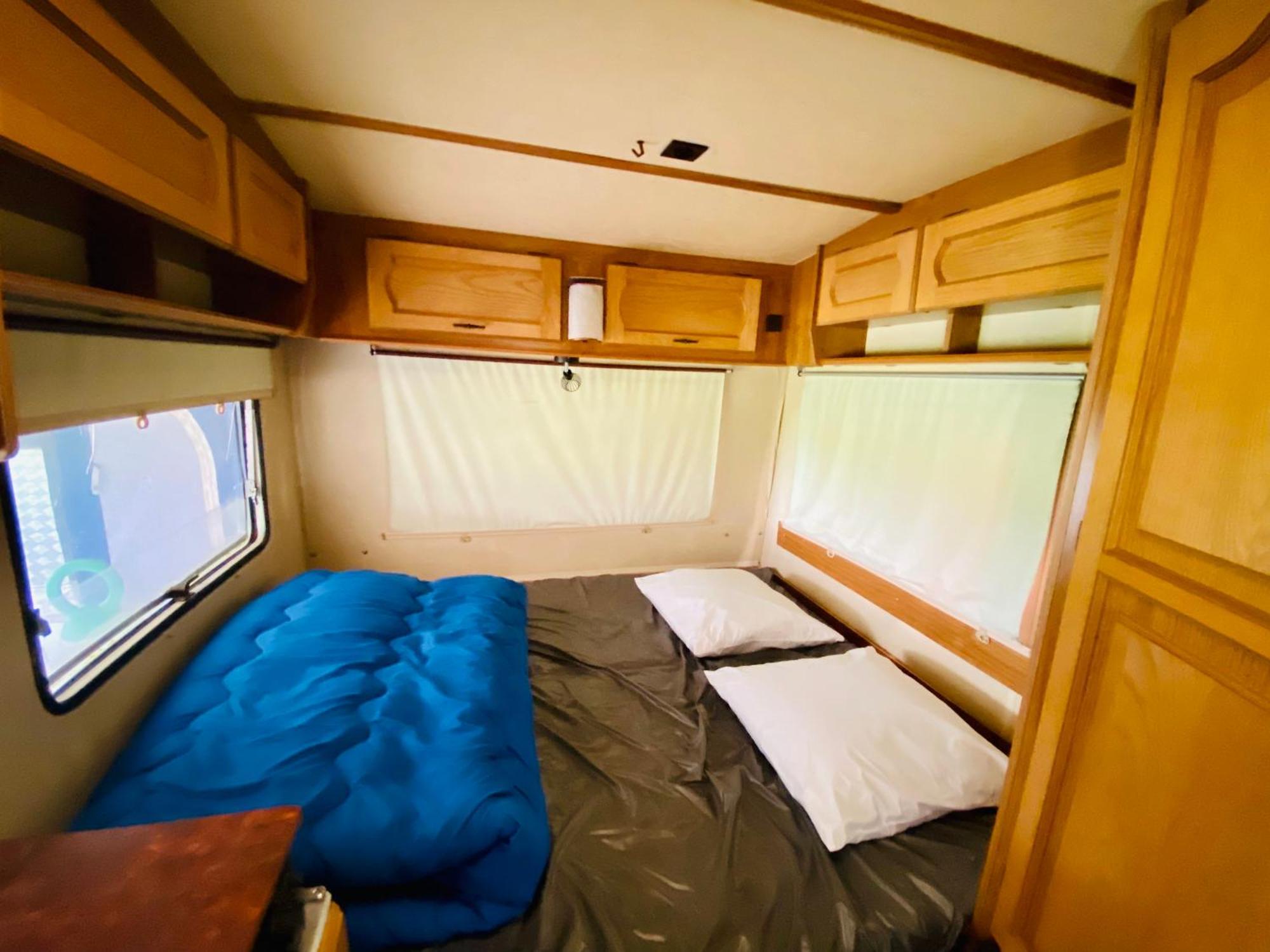 Camping Paradis Family Les Rives De L'Herault Жиньяк Экстерьер фото